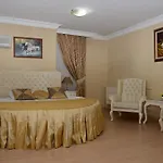 Umit Pembe Kosk Szálloda Ankara