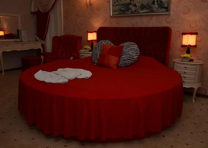 Umit Pembe Kosk Ankara